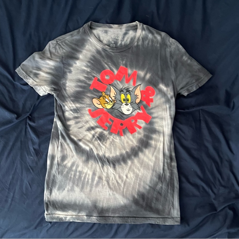 tom and jerry tee shirt, used, medium